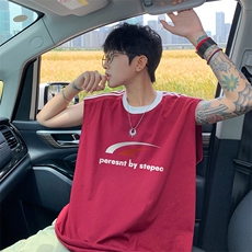 酒红色