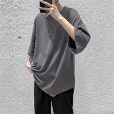 灰色