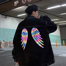 黑色