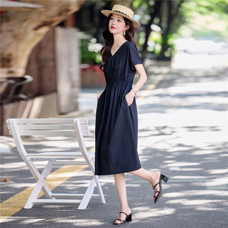 5113时尚气质V领收腰连衣裙,女装连衣裙,倪叶myz