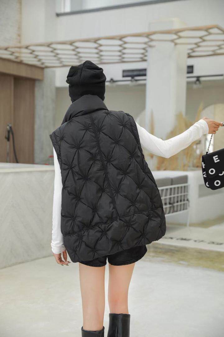 （现货）冬季新品小香风羽绒马甲90绒超轻超柔软超舒适，女装马甲，卡提莱蒂