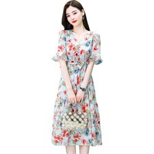 夏装2021新款女气质显瘦松紧腰通勒法式V领复古仙碎花公主连衣裙，女装连衣裙，丽美静依