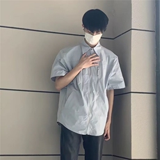 蓝色