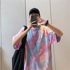 粉红色