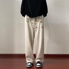 灰色