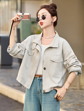 小个子时尚立领短款外套女2025春秋新款宽松百搭减龄休闲工装上衣，女装短外套，以桐