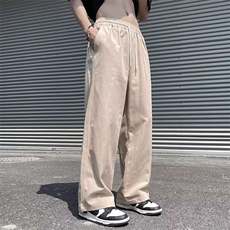 卡其色
