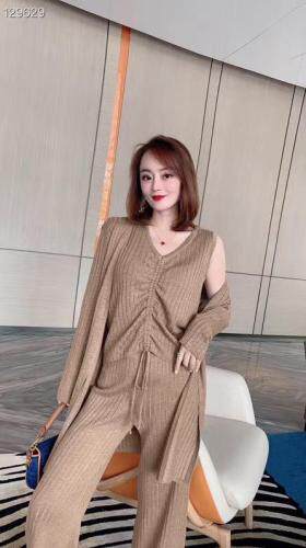 本店常年打造四季，有需要的宝宝请我们哦，女装，春霓公主