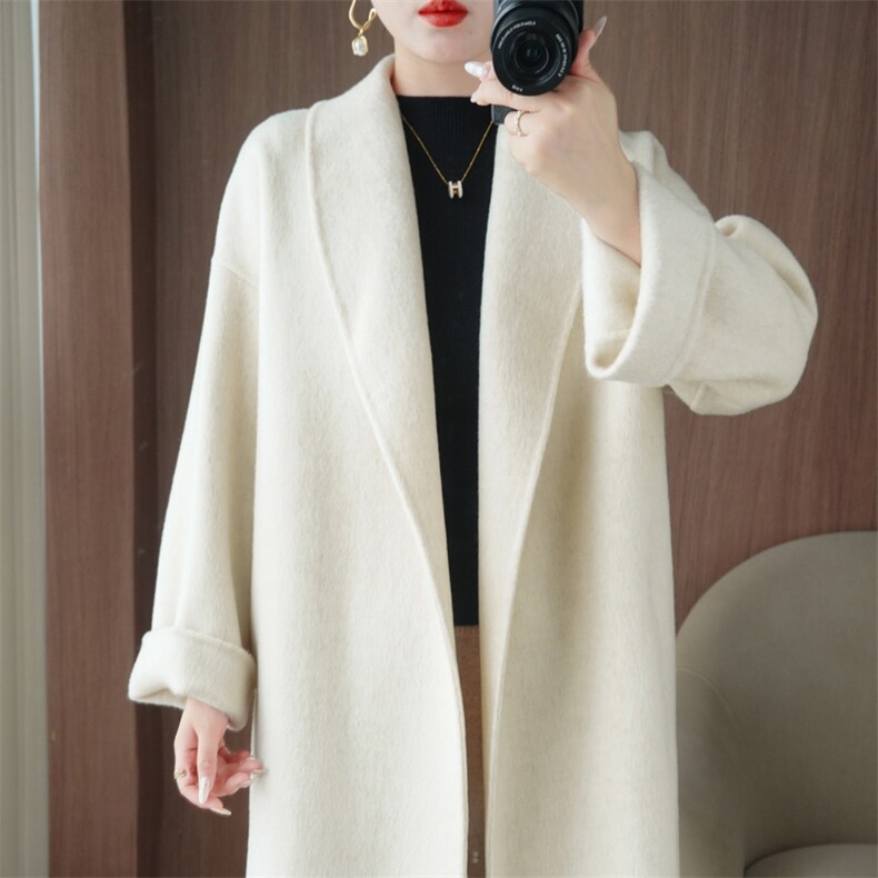 2025年秋季修身型中长款系带羊毛外套，女装毛呢外套，众策羊绒