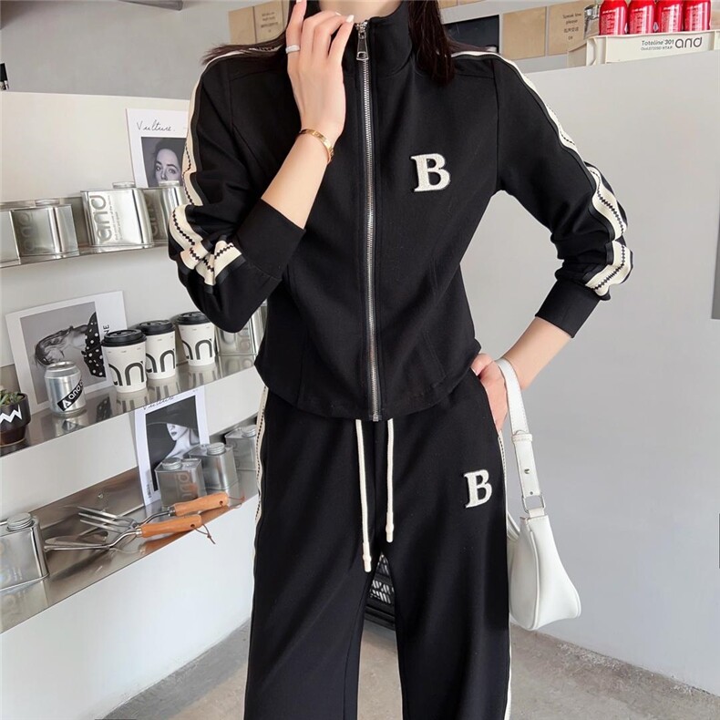 套装现货推荐，女装职业装，觅 愉