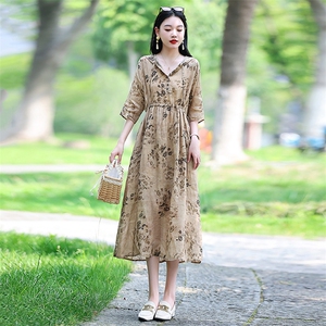 新品 优雅复古印花苎麻连衣裙女长款显瘦气质V领宽松大码女装图片