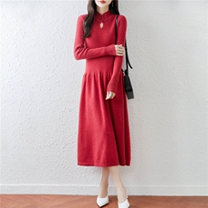 2025年秋季休闲风中长款长袖盘扣时尚百搭连衣裙，女装连衣裙，绒汀羊绒