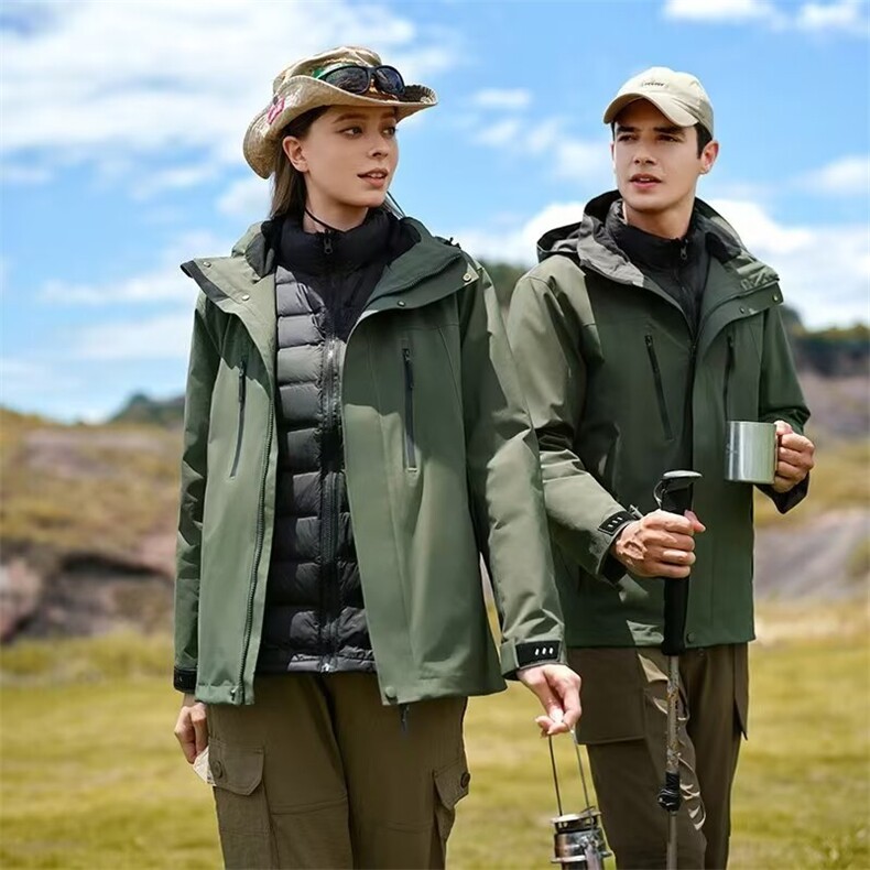 高端品质三合一情侣冲锋衣男女户外登山服山系可脱卸内胆防风外套图片