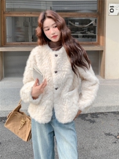 2B72-8611P175K258环保皮草皮毛一体外套，女装皮草，乐吉娜