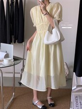 法式方领泡泡袖连衣裙夏季设计感小众温柔高级感初恋茶歇裙子，女装连衣裙，香丽迪1