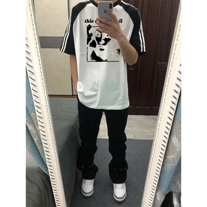 抖音得物品质二开240克宽松纯棉美式潮牌插肩三杠织带短袖T恤图片