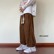 咖啡色