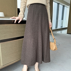 2025年秋季新款十二针人字纹针织羊绒半身裙时尚休闲通勤百搭，女装半身裙，高粱穗羊绒