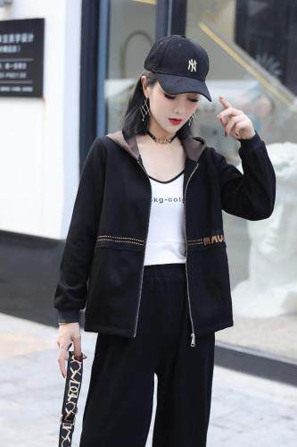 绣花撞色外套，其它，平凡人生