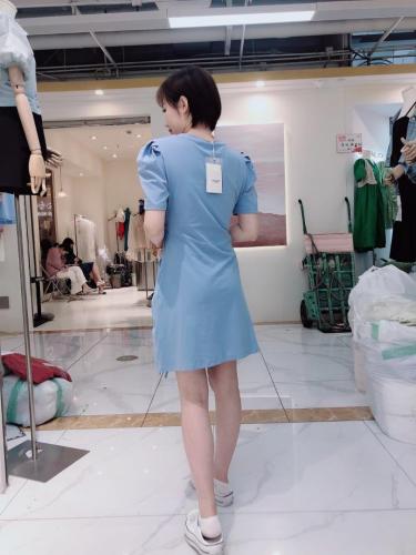 2021夏季新品连衣裙,女装连衣裙,迷吉meeggle