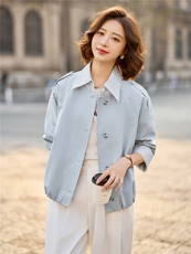 现货条纹拼接假两件休闲外套女春款2026新款时尚减龄洋气翻领夹克，女装短外套，涵誉