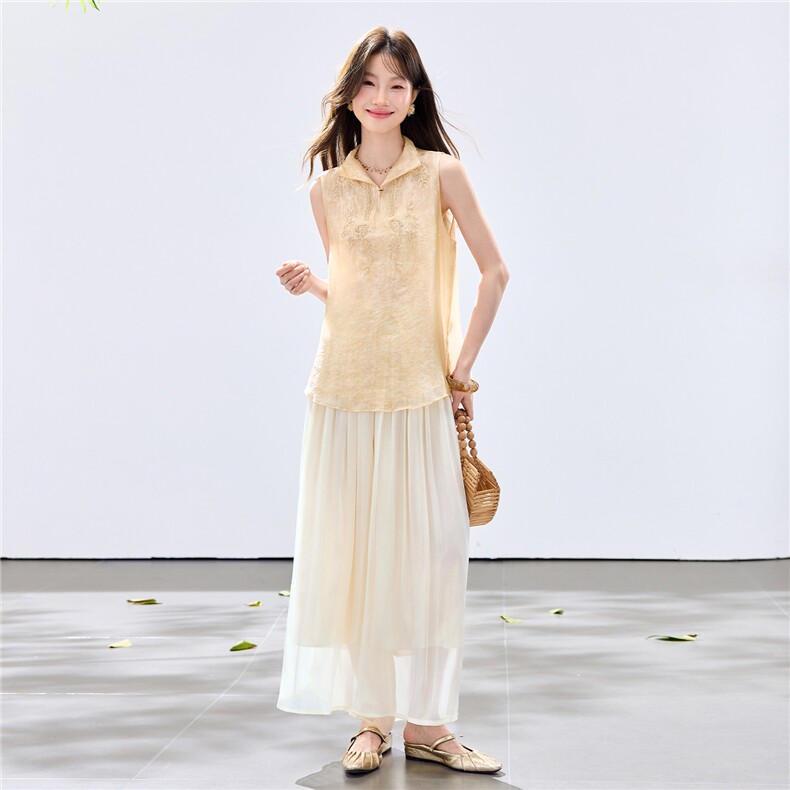 夏季新款现货！2026洋气时尚百搭款刺绣上衣+琉璃亮光阔腿裤套装,女装套装/套裙,宝儿家