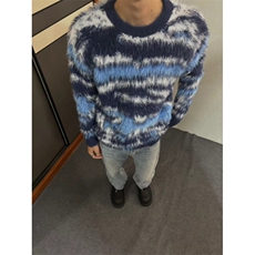 蓝色