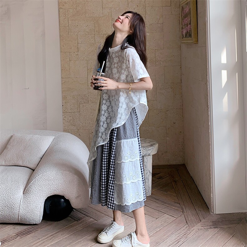 超火小众穿搭蕾丝T恤配格子半身裙套装女夏2025新款设计感两件套,女装套装/套裙,2C122