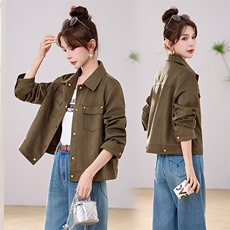 翻领短款外套女春季2026新款小个子时尚气质减龄百搭高端夹克上衣，女装短外套，丽影随形