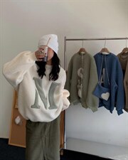 配包羊羔毛字母卫衣加绒，女装卫衣/绒衫，MJJ