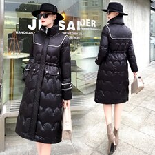 现货2022年冬季新款小香风中长款百搭时尚抽绳羽绒90白鸭绒羽绒服,女装羽绒服,时尚俏佳人