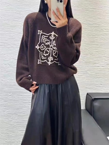 秋冬新款圆领山羊绒衫女绣花打底衫简约套头毛衣图片