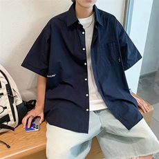 藏青色