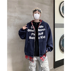 藏蓝色