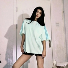 抖音得物品质二开240克宽松纯棉美式潮牌印花三条杠中性风短袖T恤，男装T恤，电商A486
