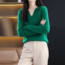时尚潮流通勤百搭2024年秋季新款纯毛剪刀领羊毛衫，女装羊毛衫，丽特绒