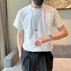 白色