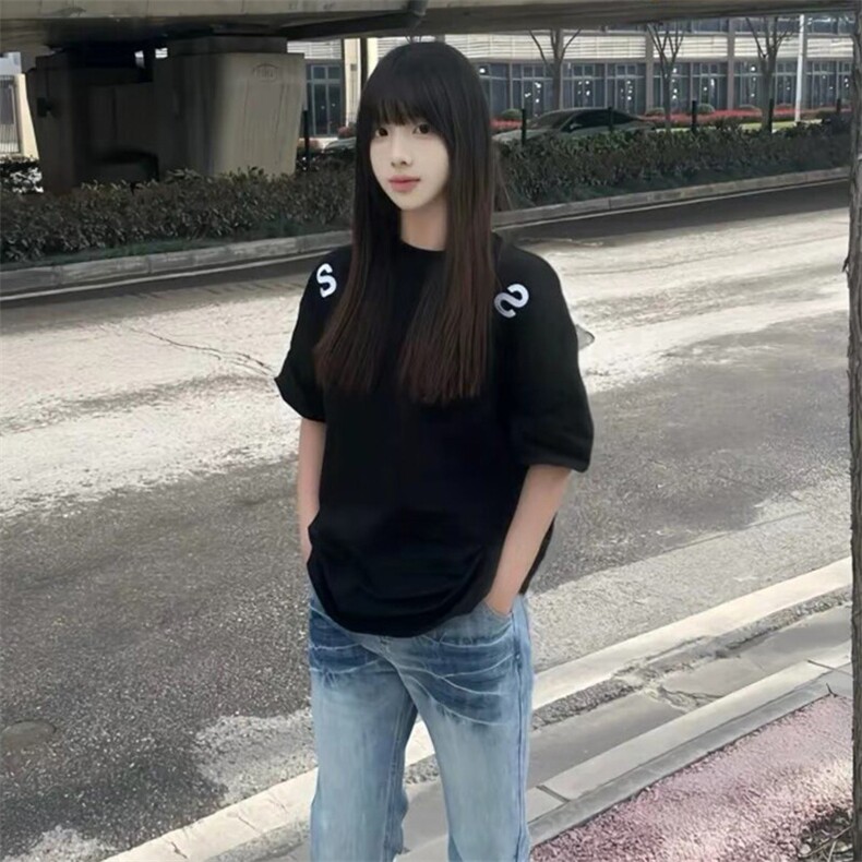 万针全刺绣工艺抖音得物高品质260克重磅纯棉双纱美式高街短袖T恤图片