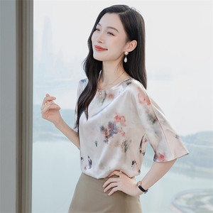 圆领印花真丝上衣女五分袖2026装短袖T恤半袖妈妈装真丝小衫图片