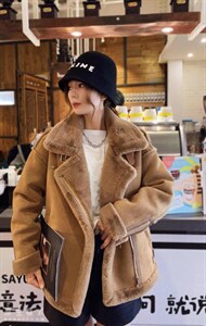 两色皮毛一体,其它,倾城伊人