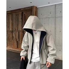 灰色