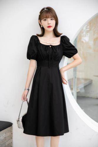 新货夏季新款连衣裙，女装连衣裙，依美依缘