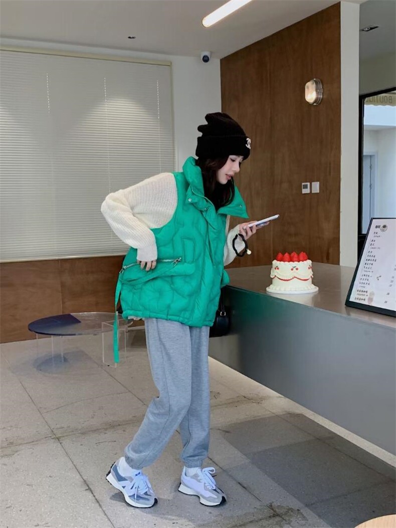 羽绒马甲女2022秋冬新款加厚保暖连帽马夹外穿坎肩，女装马甲，川哲