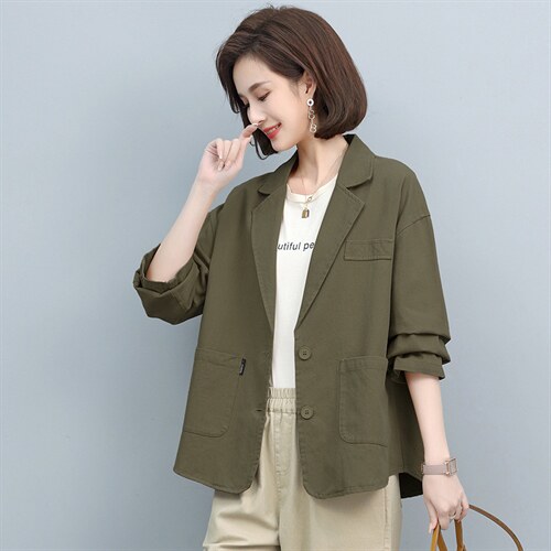 休闲西装早秋中年妈妈减龄洋气时髦宽松短款外套裤子搭配两件，女装短外套，悦见她