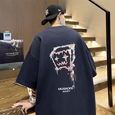 藏青色