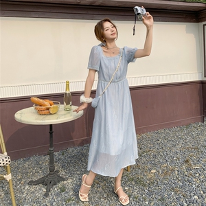 法式蕾丝蓝色连衣裙女2025夏季新款拼接方领超好看独特漂亮裙子图片