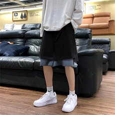 黑色