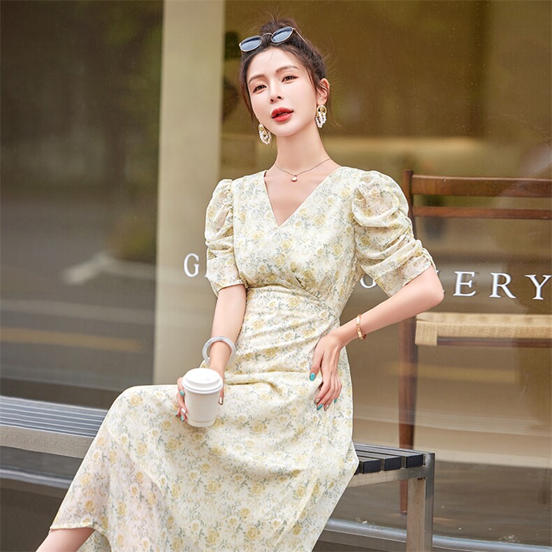 碎花雪纺连衣裙女2024年新款夏季女装韩版收腰显瘦v领中长款a字裙,商品下架区,贝蕾酷儿
