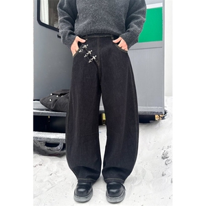丹尼黑色弯刀牛仔裤男宽松阔腿廓形慵懒松弛垂感镰刀裤子N9044,鞋花一点该如何搭配裤子衣服图片
