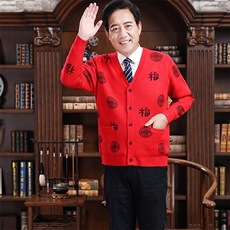 男款大红